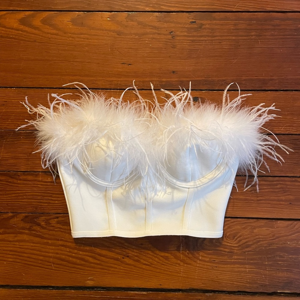 Superdown White Feather Corset
